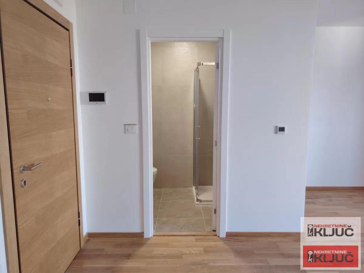 Telep, Novi Sad, 1.5-soban stan od 42 m², 3. sprat sa parking mestom 5