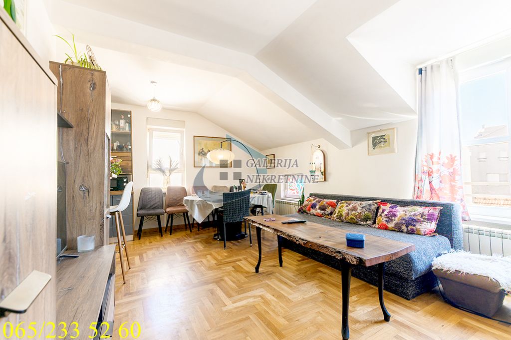 Voždovac  Lekino brdo   Banjalučka 94m2 2