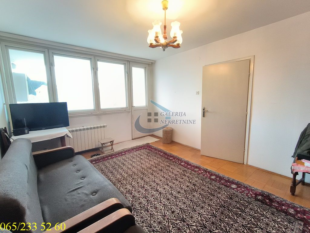 Voždovac  Konjarnik   Glasinačka 45m2 2