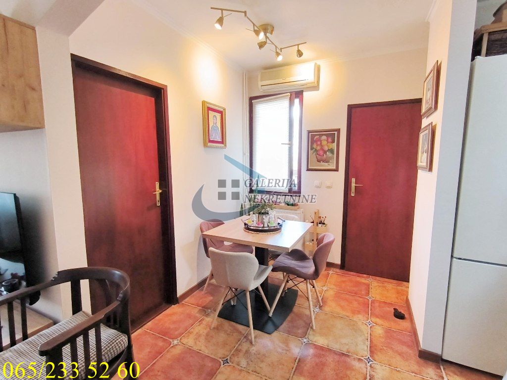 Novi Beograd  Blok 62   Dušana Vukasovića 64m2 3