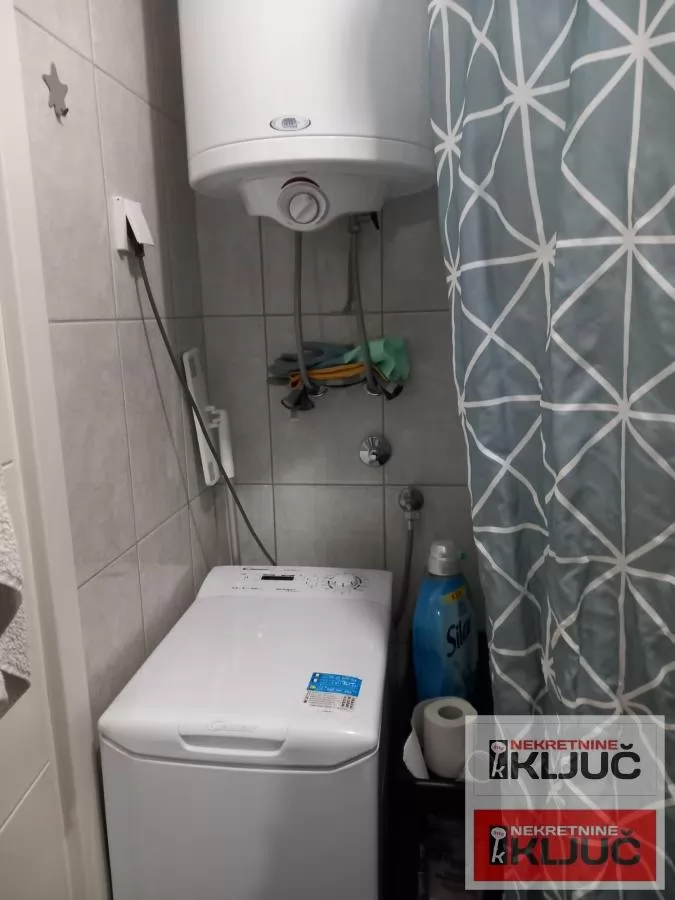 BULEVAR OSLOBOĐENJA IZDAJE SE NAMEŠTENA GARSONJERA 12