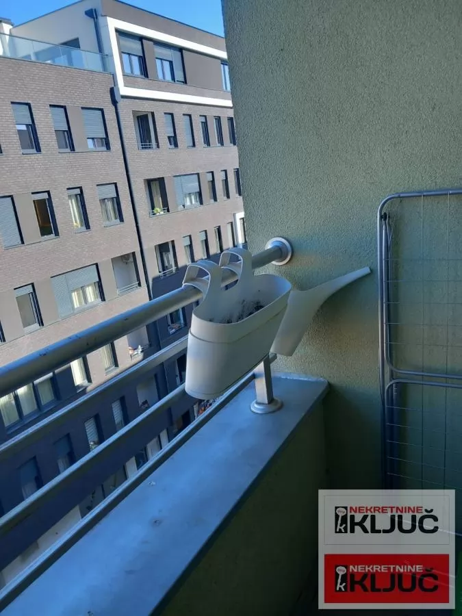 BULEVAR OSLOBOĐENJA IZDAJE SE NAMEŠTENA GARSONJERA 14