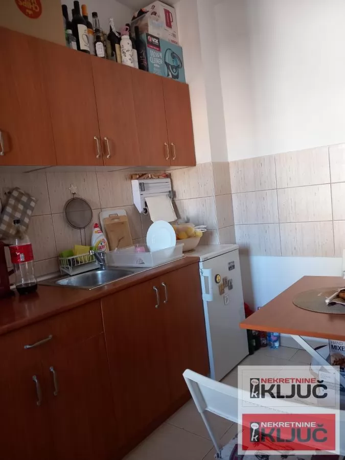 BULEVAR OSLOBOĐENJA IZDAJE SE NAMEŠTENA GARSONJERA 6