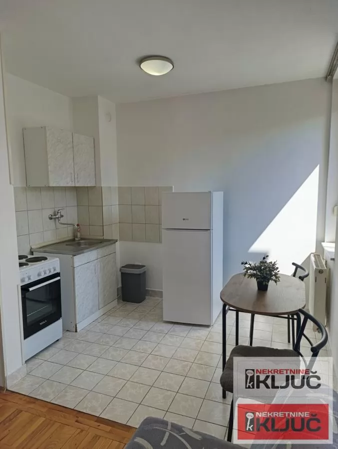 GRBAVICA IZDAJE SE NAMEŠTENA GARSONJERA 2