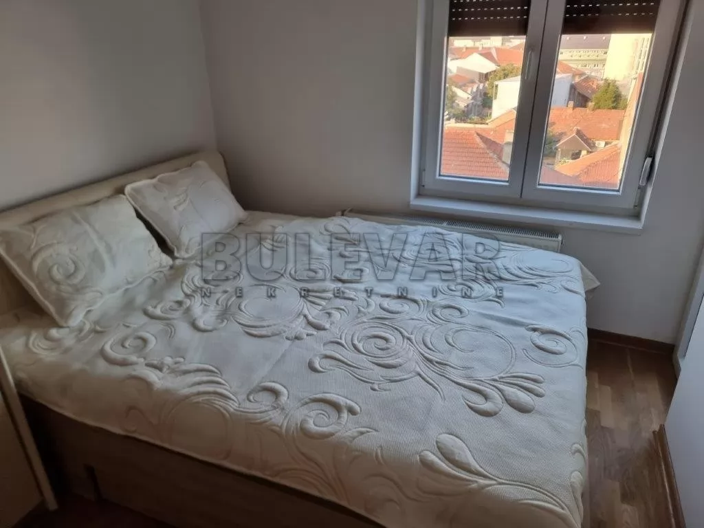 Jednosoban stan, 44 m2, Centar, Miloja Pavlovića ID: i-016207 8