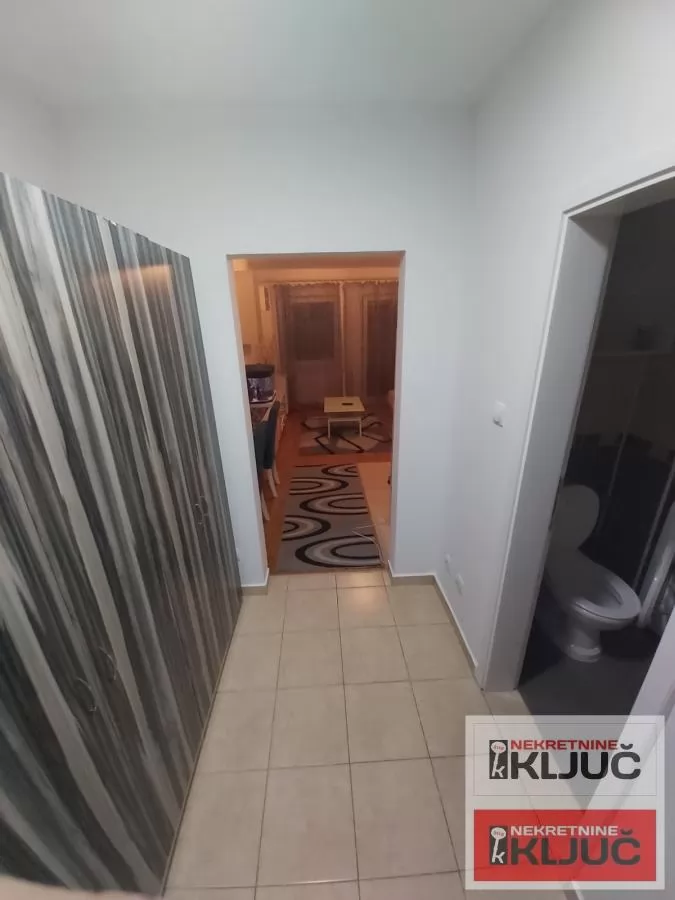 NOVA DETELINARA IZDAJE SE NAMEŠTENA GARSONJERA 6