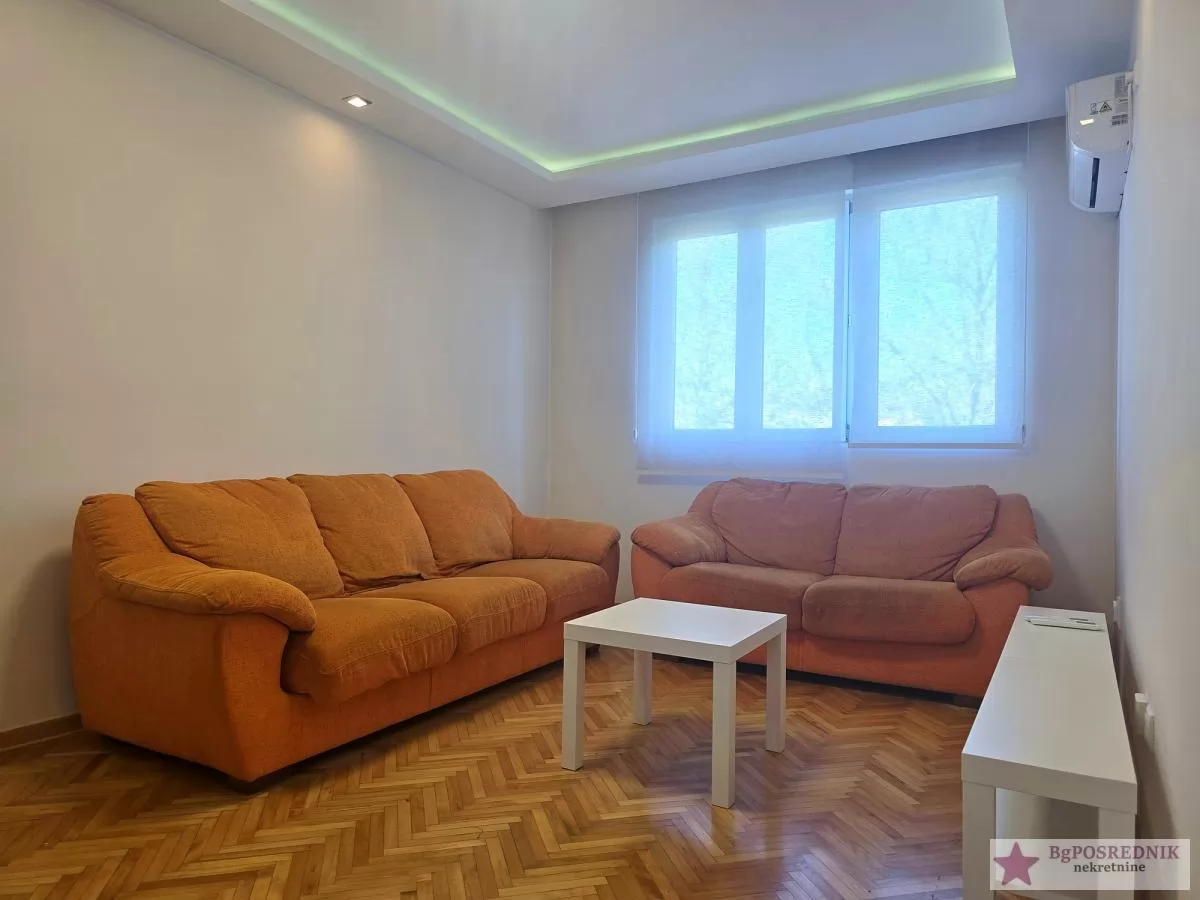 Palilula, Karaburma, Mirijevski bulevar, 53m2 1