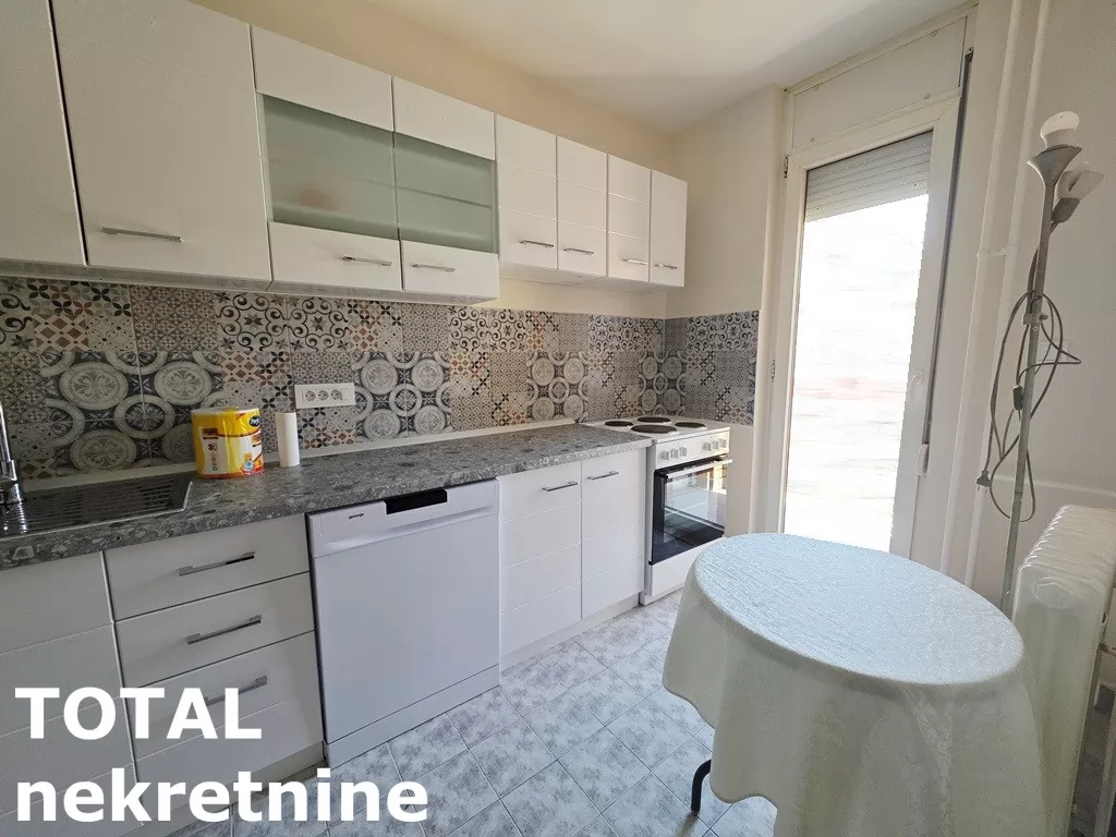 Stan,NOVI SAD,NOVA DETELINARA,kv: 60.00, € 200000, ID: 1102365 5