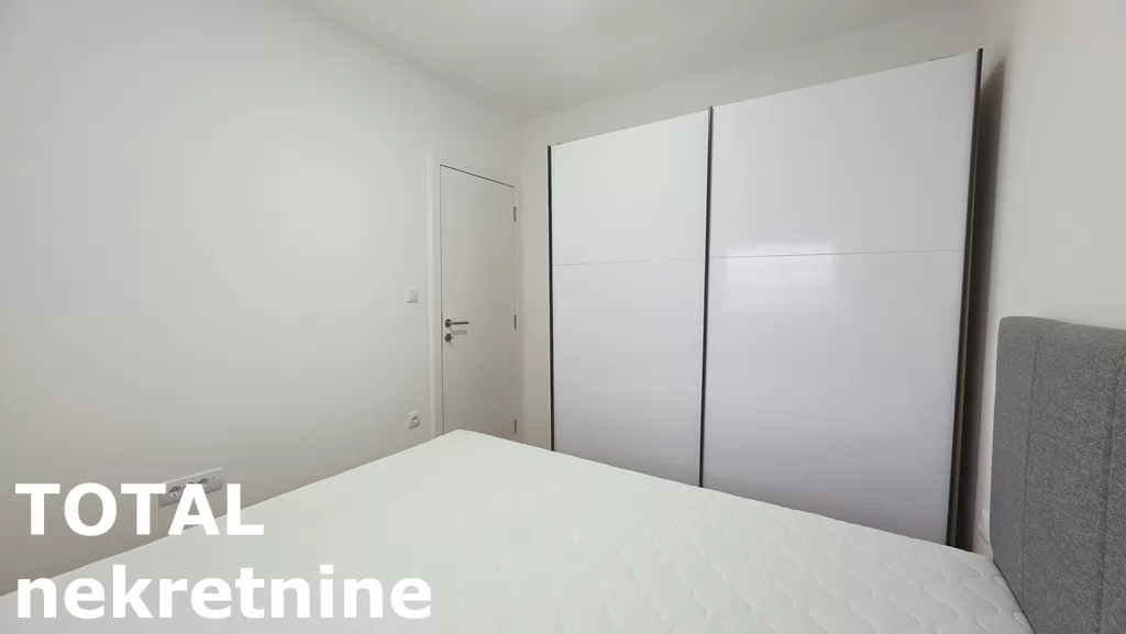 Stan,NOVI SAD,VETERNIK,kv: 39.00, € 67000, ID: 1102526 7