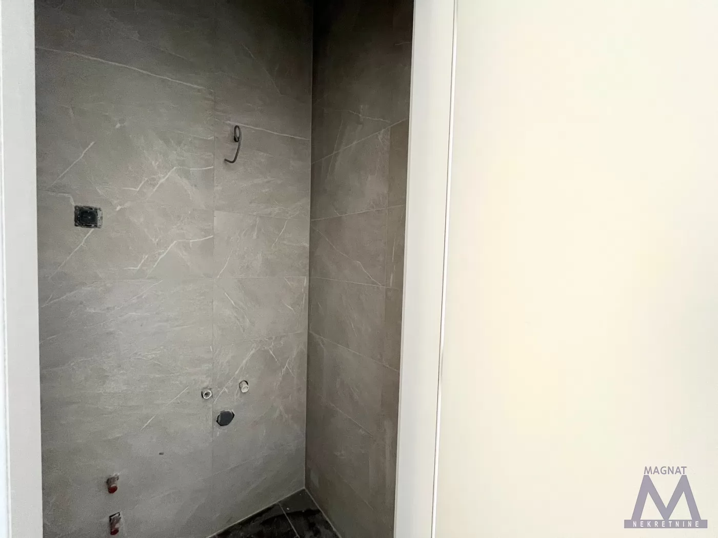 Stan,PETROVARADIN,TRANDŽAMENT,kv: 78, € 227000, ID: 1019332 9