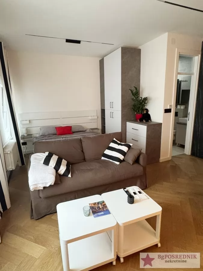 Stari grad, Centar, Uzun Mirkova, 30m2 3