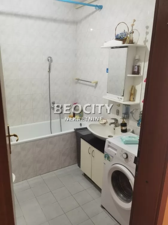 Trosoban stan, 92 m2, Novo naselje, Branislava Borote ID: 131339 11