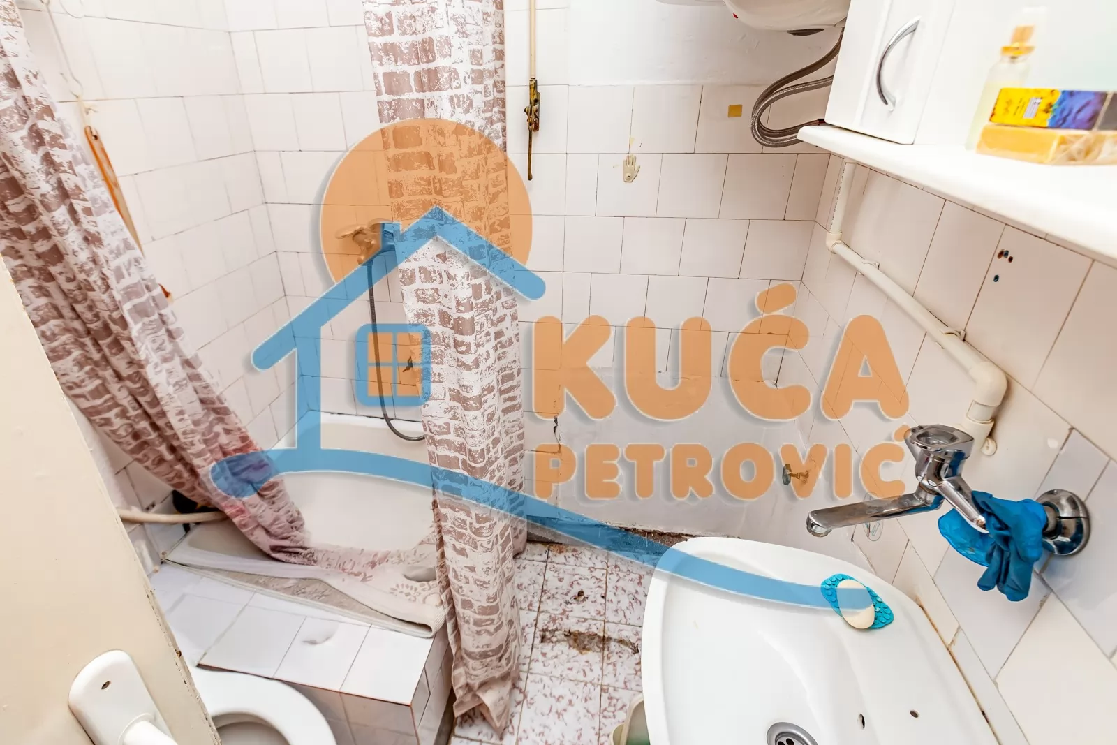 Dvosoban stan, 46 m2, Centar, Strahinjića Bana ID: p-016231 11