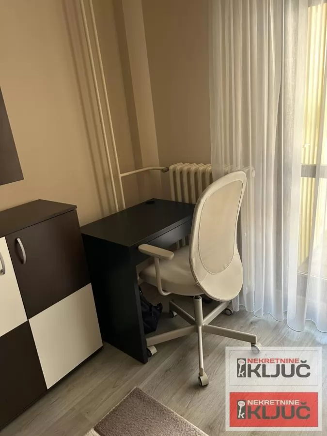 Izdavanje, Stan, Novi Sad, Bulevar Oslobođenja 5