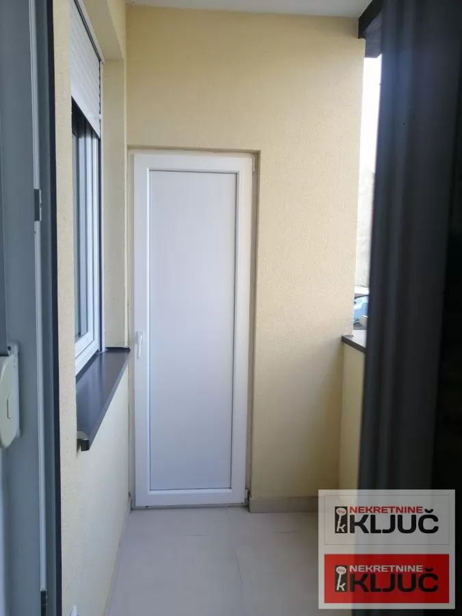 Jednoiposoban stan 38 m², Telep, Novi Sad-sa parking mestom 9