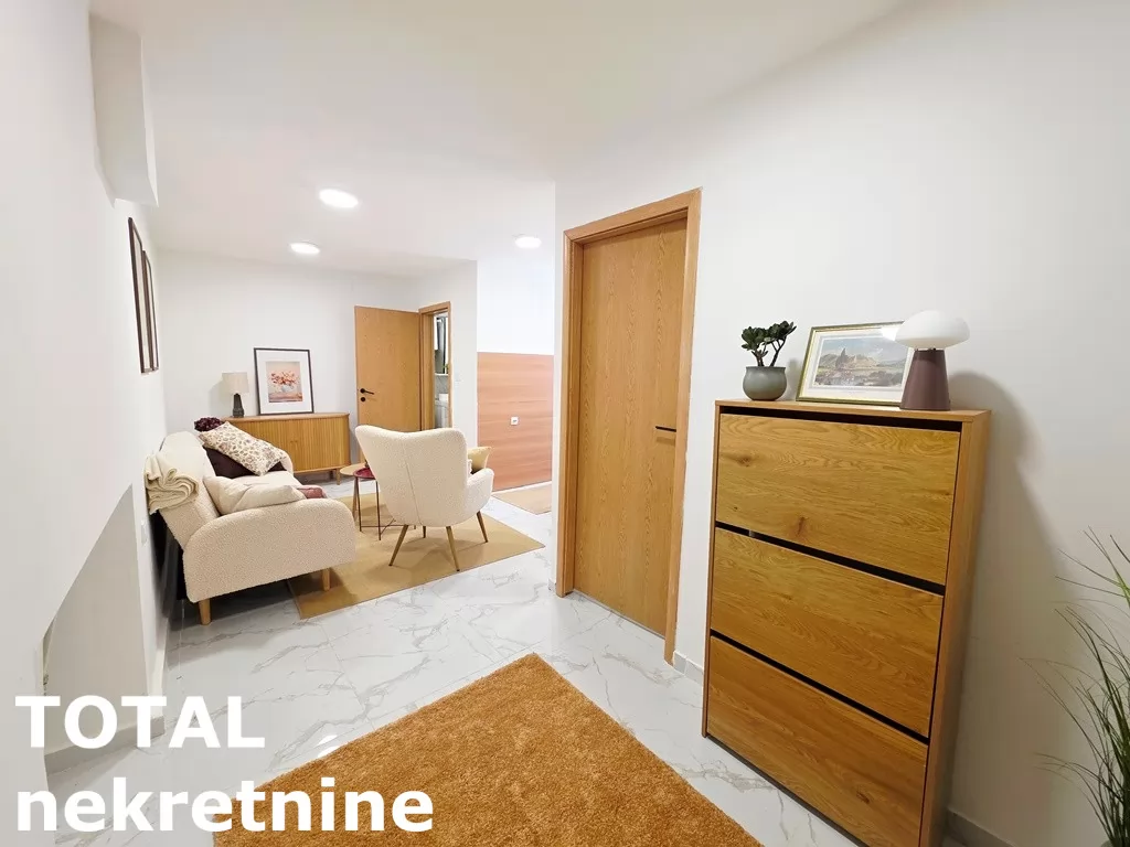 Stan,NOVI SAD,CENTAR,kv: 27.00, € 110000, ID: 1101292 12