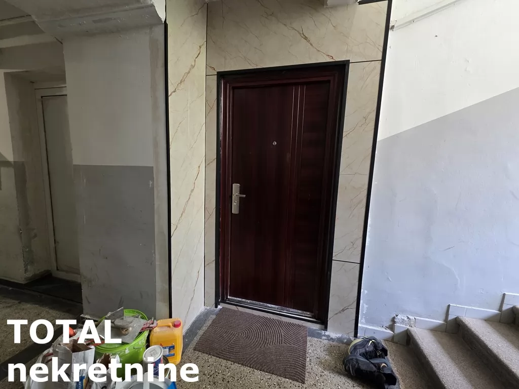 Stan,NOVI SAD,CENTAR,kv: 27.00, € 110000, ID: 1101292 16