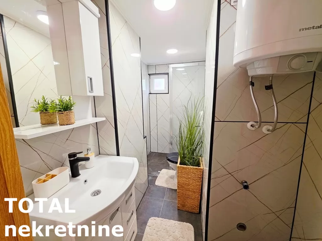 Stan,NOVI SAD,CENTAR,kv: 27.00, € 110000, ID: 1101292 9