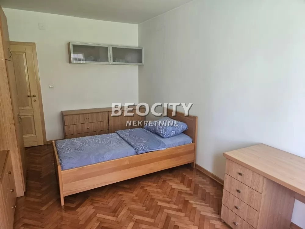 Trosoban stan, 71 m2, Palilula, Marijane Gregoran 1. prolaz ID: 131404 12