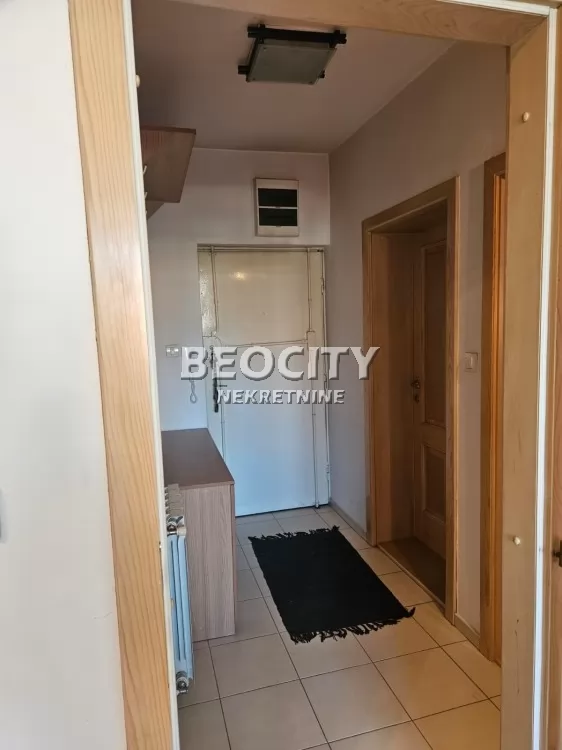 Trosoban stan, 71 m2, Palilula, Marijane Gregoran 1. prolaz ID: 131404 17