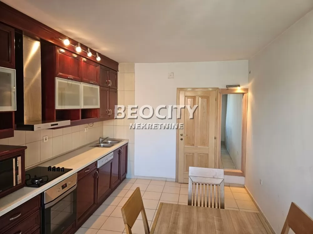 Trosoban stan, 71 m2, Palilula, Marijane Gregoran 1. prolaz ID: 131404 7