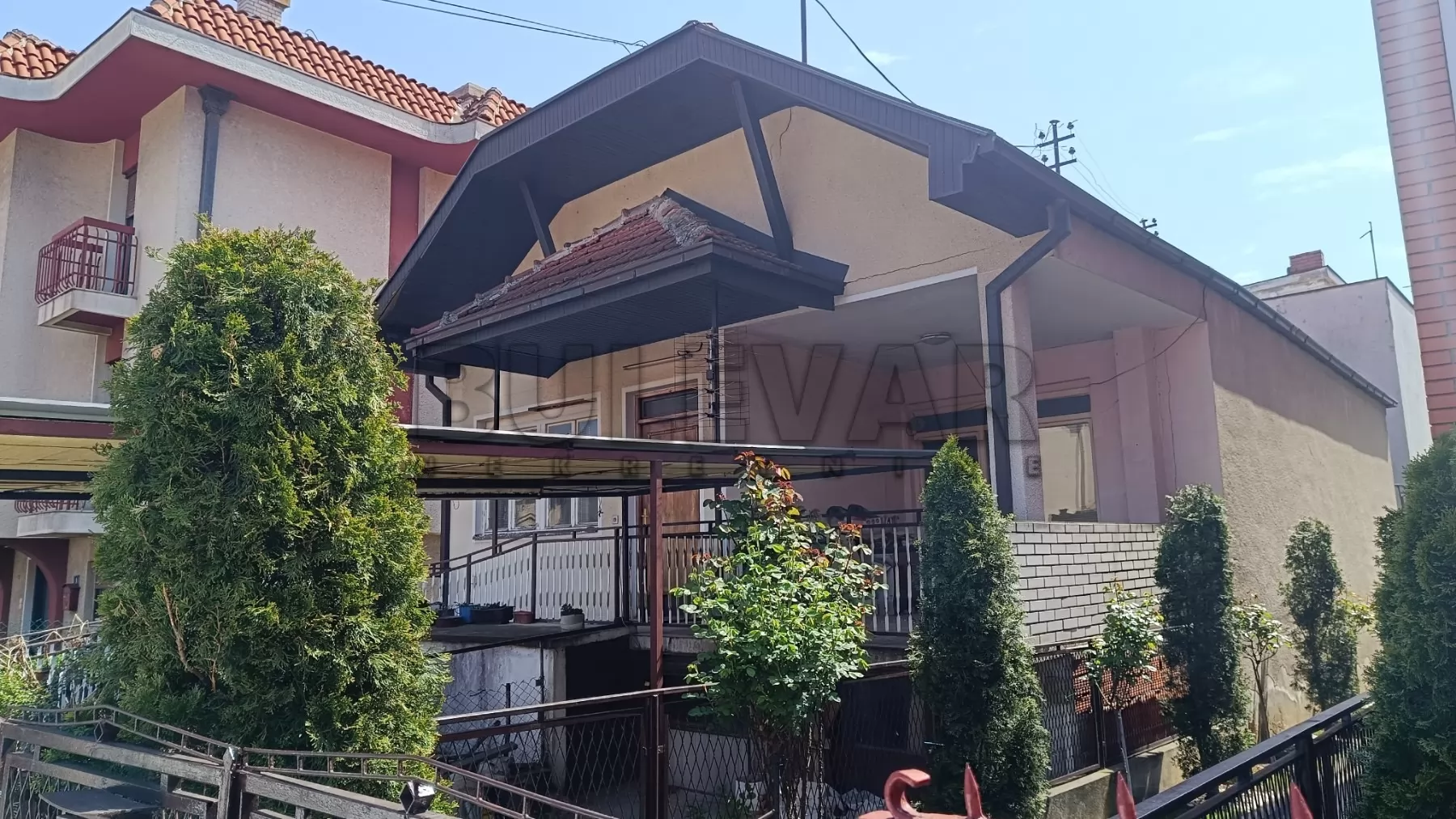 Trosobna kuća, 110 m2, Centar, Dositelja Obradovića ID: p-016230 3