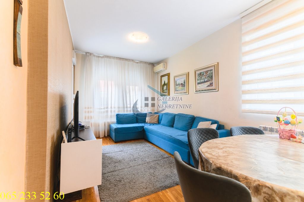 Voždovac  Lekino Brdo   Banjalučka 70m2 1