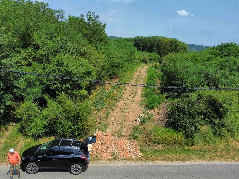 Gradjevinski plac Stojnik Sopot 4