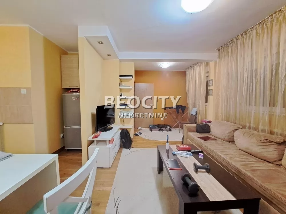 Dvosoban stan, 43 m2, Lekino brdo ID: 131320 4