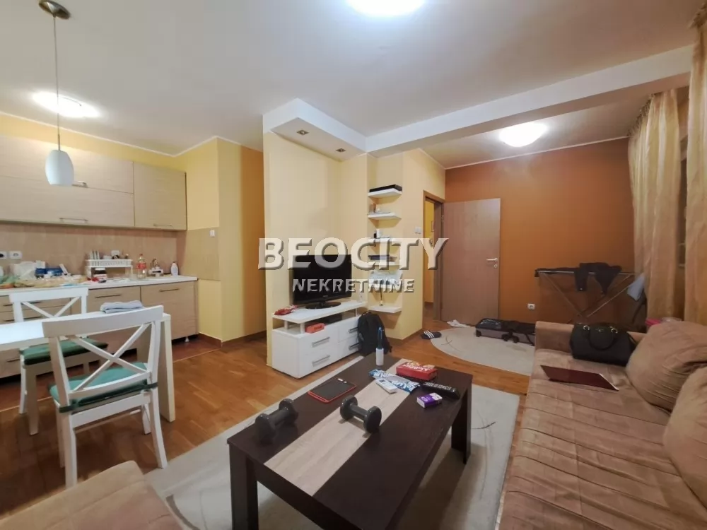 Dvosoban stan, 43 m2, Lekino brdo ID: 131320 6