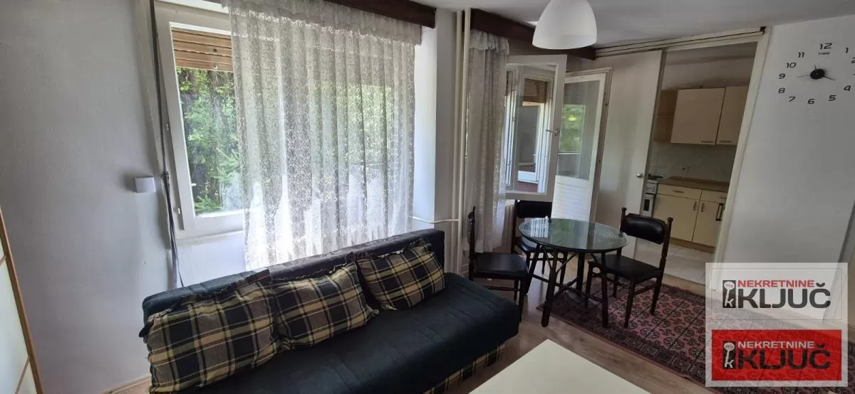 LIMAN 3 IZDAJE SE JEDNOIPOSOBAN NAMEŠTEN STAN 1