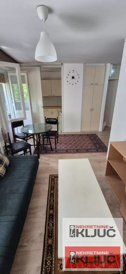 LIMAN 3 IZDAJE SE JEDNOIPOSOBAN NAMEŠTEN STAN 3