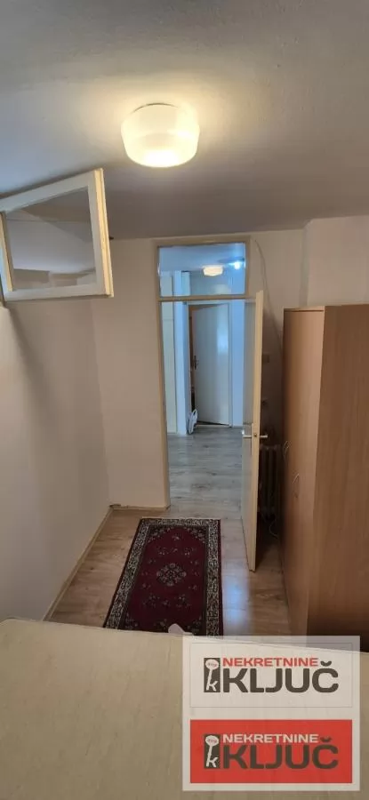 LIMAN 3 IZDAJE SE JEDNOIPOSOBAN NAMEŠTEN STAN 4