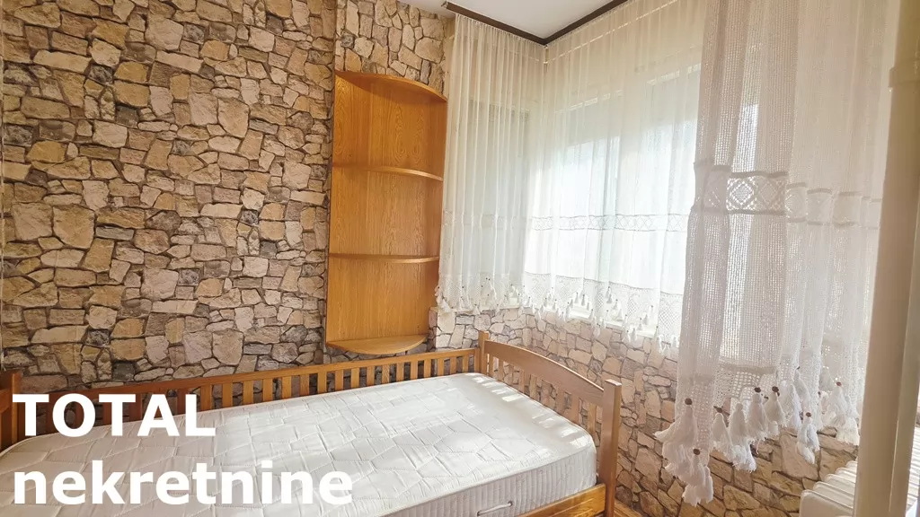 Stan,NOVI SAD,BULEVAR,kv: 49.00, € 153000, ID: 1102523 12