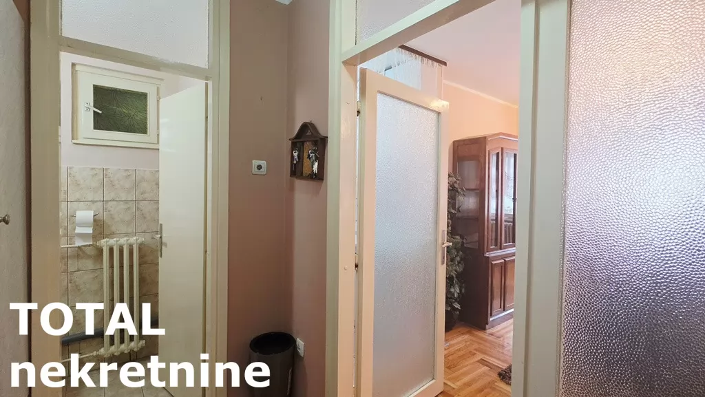 Stan,NOVI SAD,BULEVAR,kv: 49.00, € 153000, ID: 1102523 15