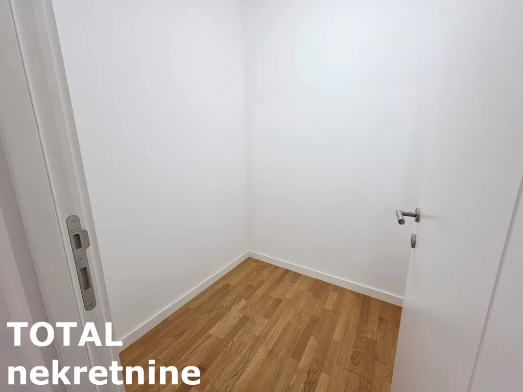 Stan,NOVI SAD,NOVO NASELJE - ŠARENGRAD,kv: 44.00, € 128000, ID: 1102508 8