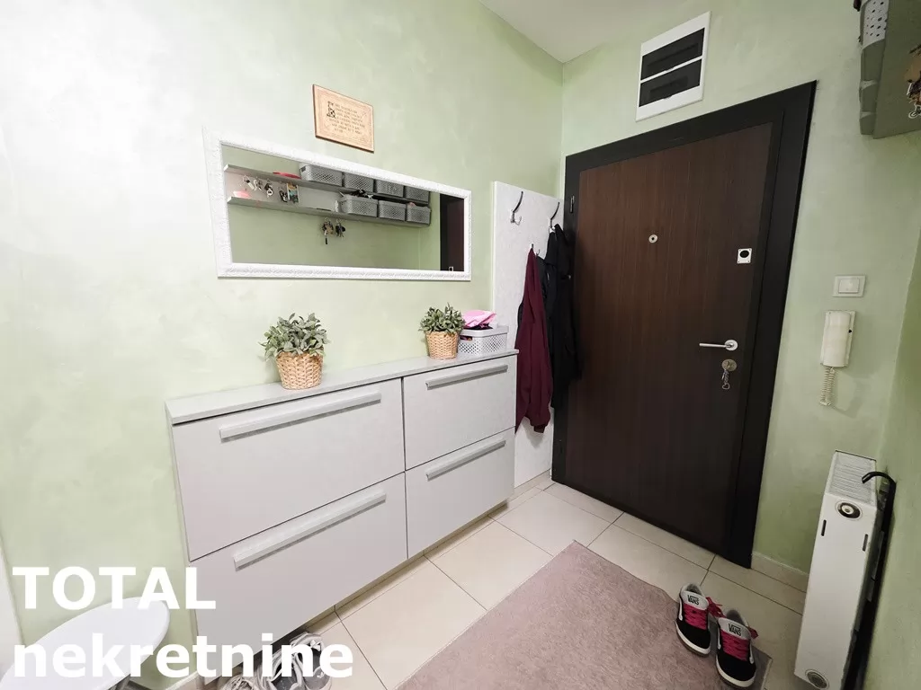 Stan,NOVI SAD,NOVO NASELJE,kv: 84.00, € 225000, ID: 1102531 19