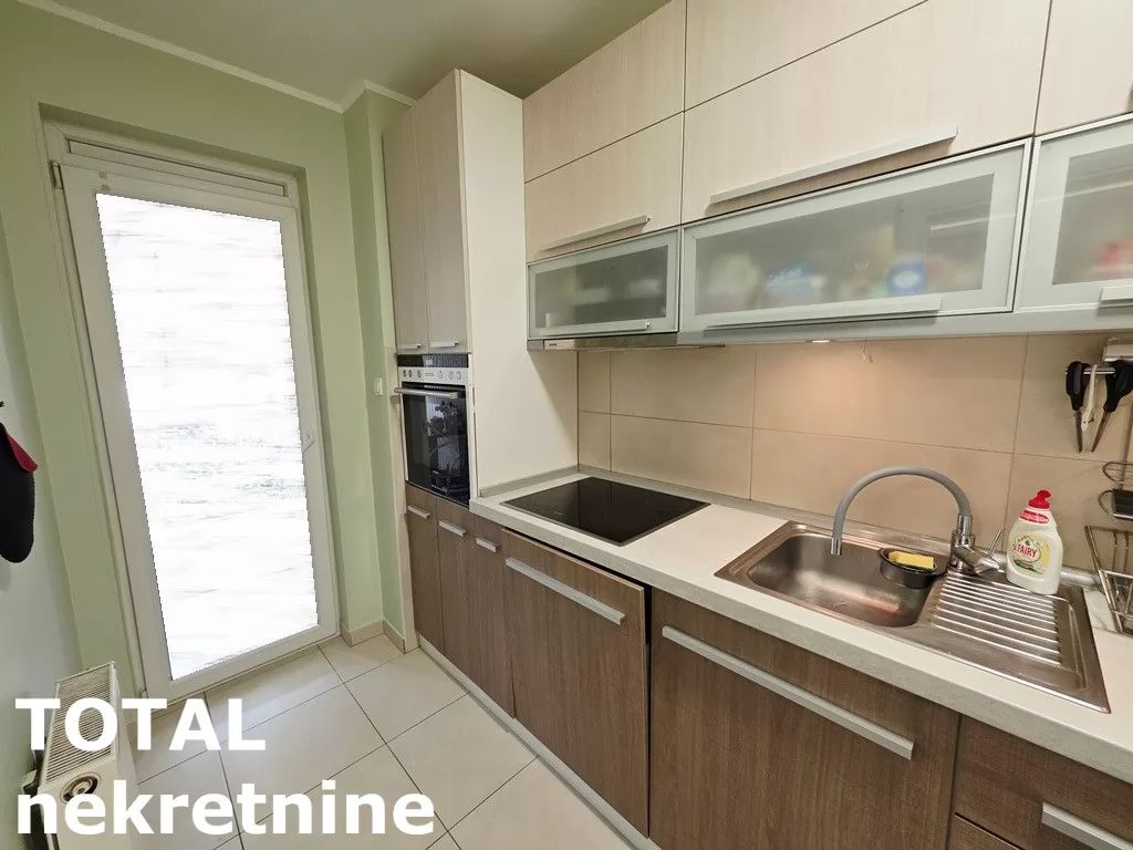 Stan,NOVI SAD,NOVO NASELJE,kv: 84.00, € 225000, ID: 1102531 5