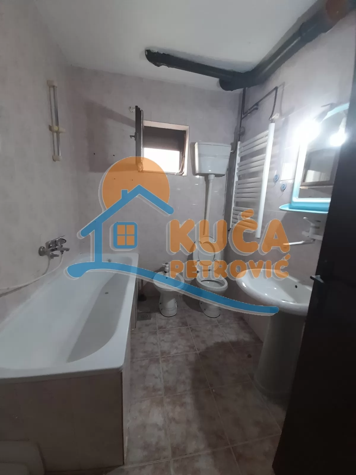 Trosoban stan, 90 m2, Durlan, Ilije Garašanina ID: i-016234 7