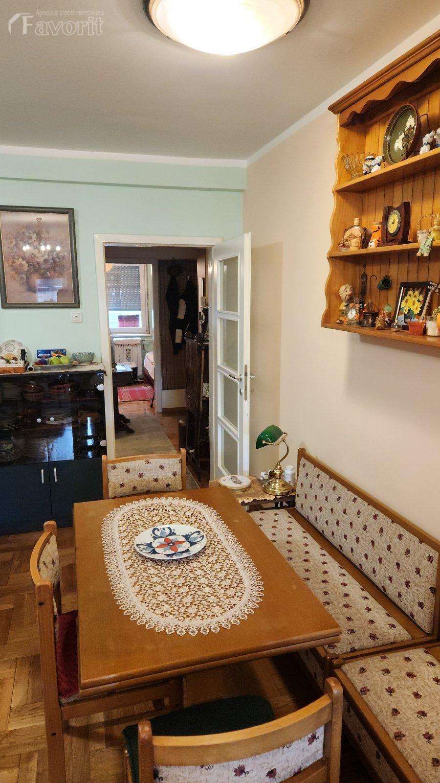 VUKOV SPOMENIK, DIMITRIJA TUCOVICA, 45m2 2