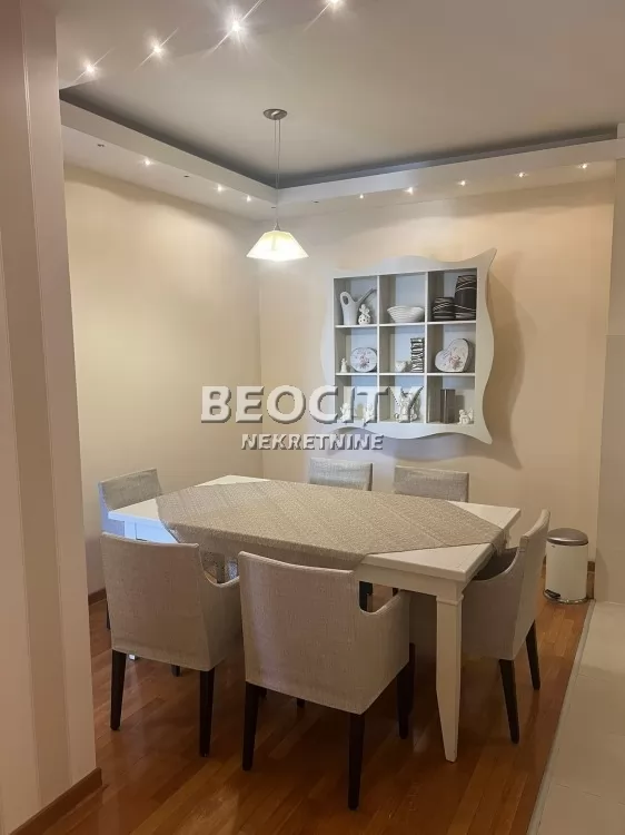 Dvosoban stan, 100 m2, Centar ID: 131276 9