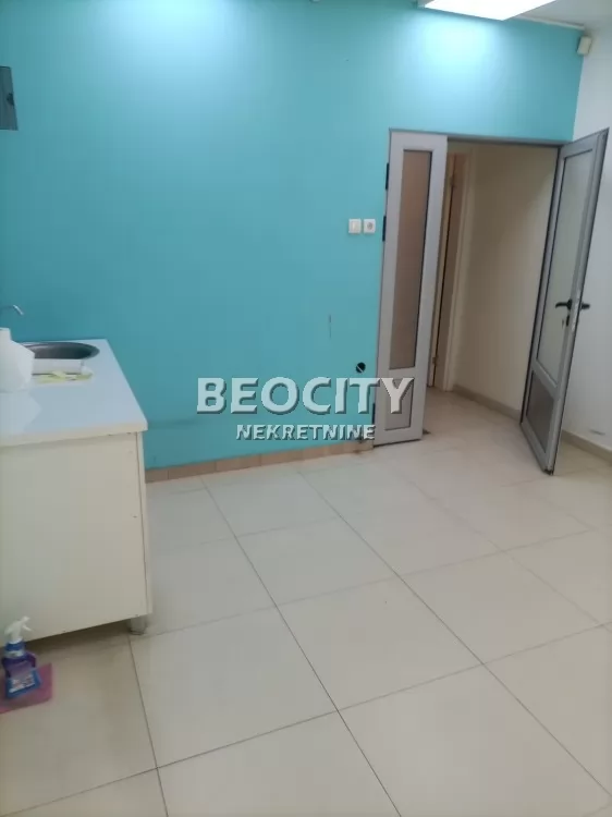 Lokal, 75 m2, Južni bulevar, Šumatovačka ID: 129769 2