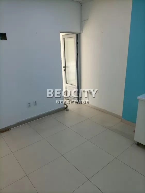 Lokal, 75 m2, Južni bulevar, Šumatovačka ID: 129769 5