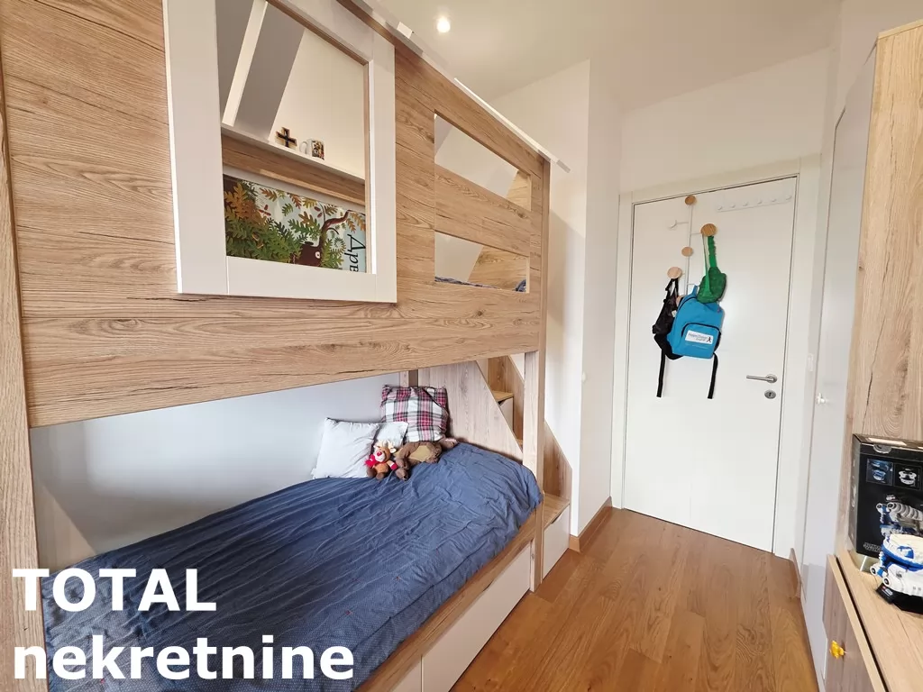 Stan,NOVI SAD,CENTAR,kv: 73.00, € 474500, ID: 1102507 12