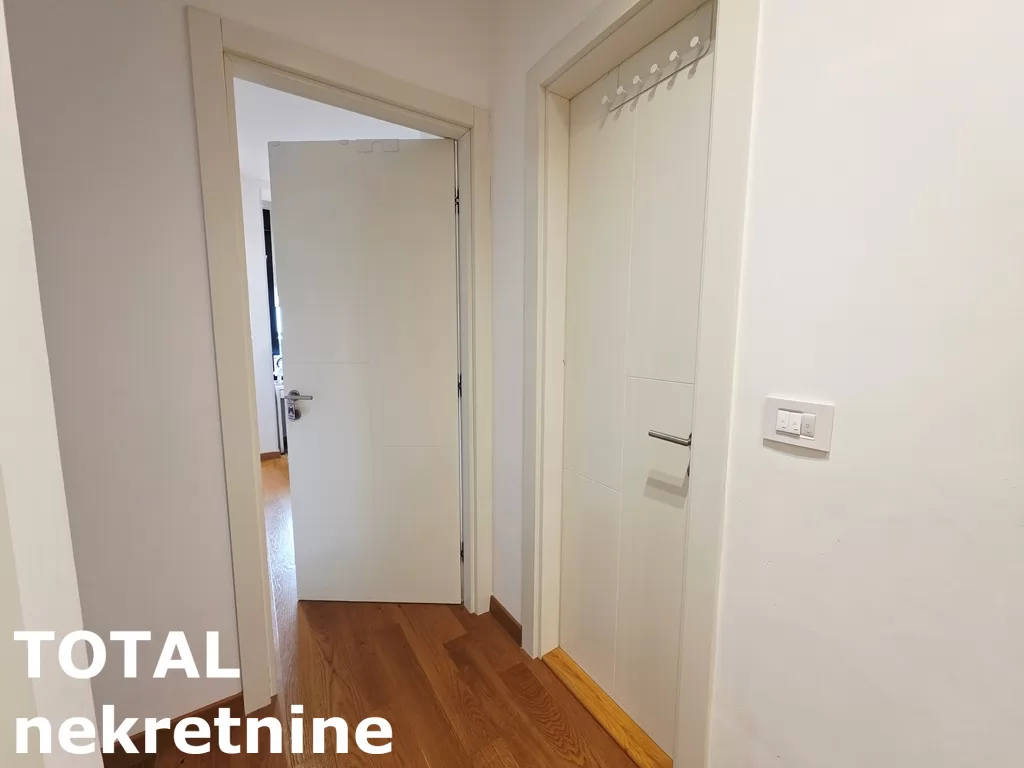 Stan,NOVI SAD,CENTAR,kv: 73.00, € 474500, ID: 1102507 20