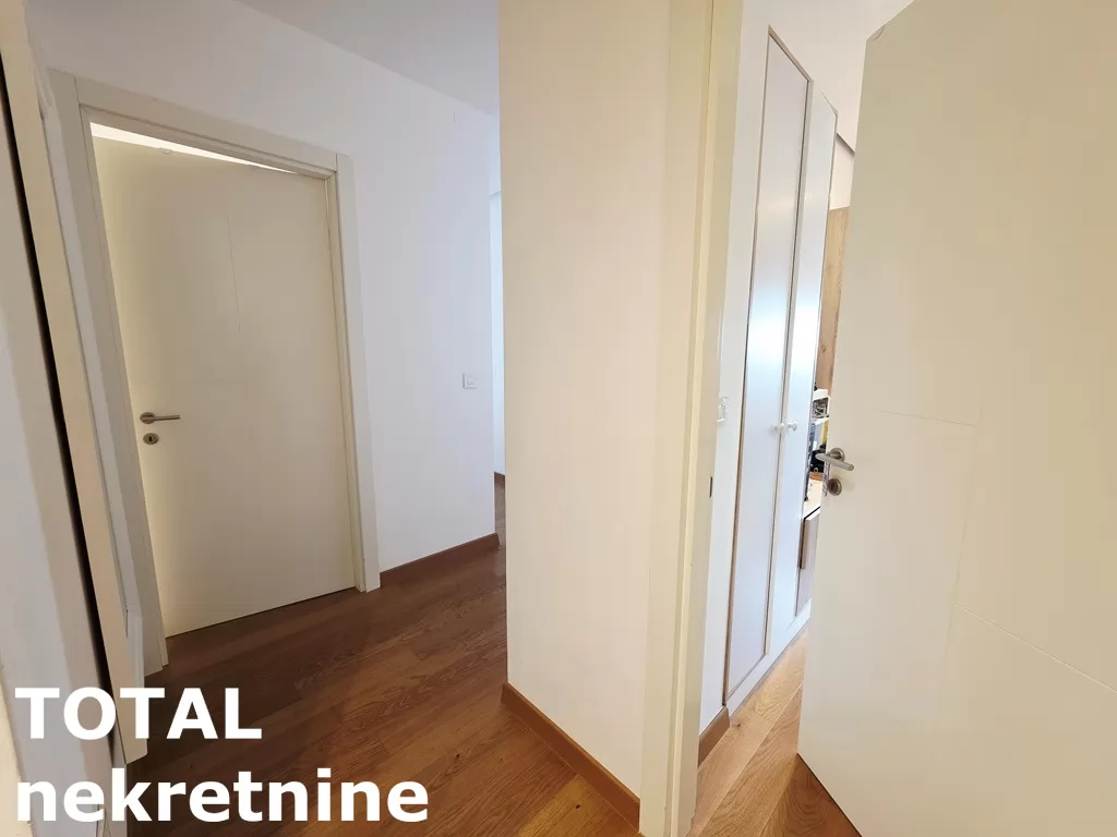 Stan,NOVI SAD,CENTAR,kv: 73.00, € 474500, ID: 1102507 21