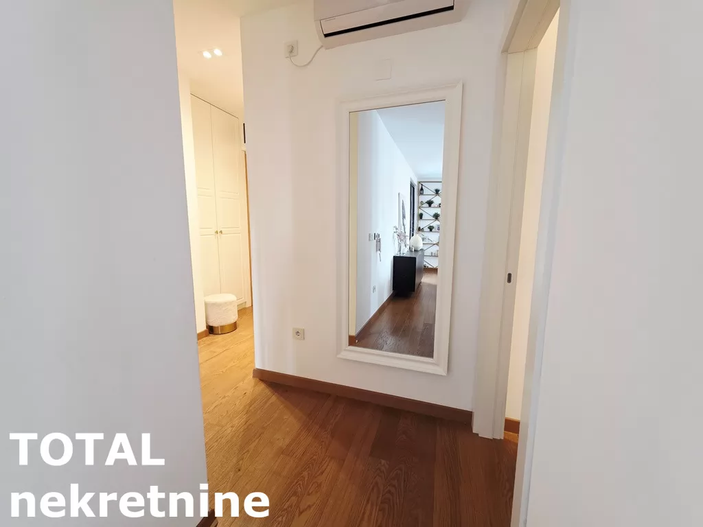 Stan,NOVI SAD,CENTAR,kv: 73.00, € 474500, ID: 1102507 24