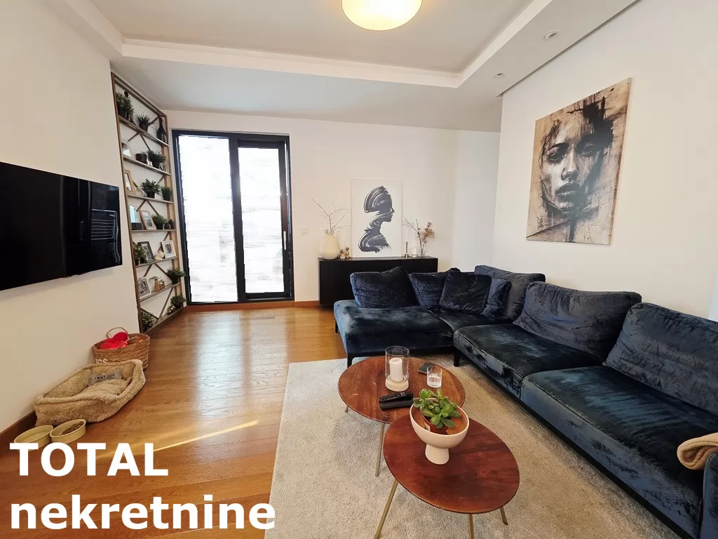 Stan,NOVI SAD,CENTAR,kv: 73.00, € 474500, ID: 1102507 6