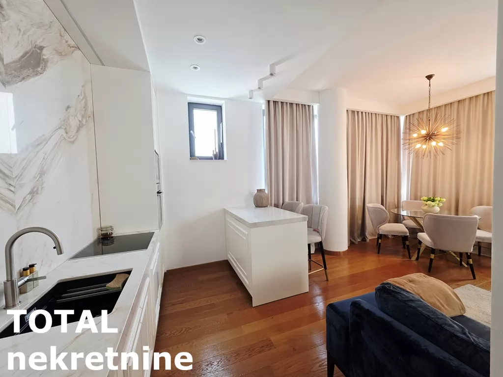 Stan,NOVI SAD,CENTAR,kv: 73.00, € 474500, ID: 1102507 9