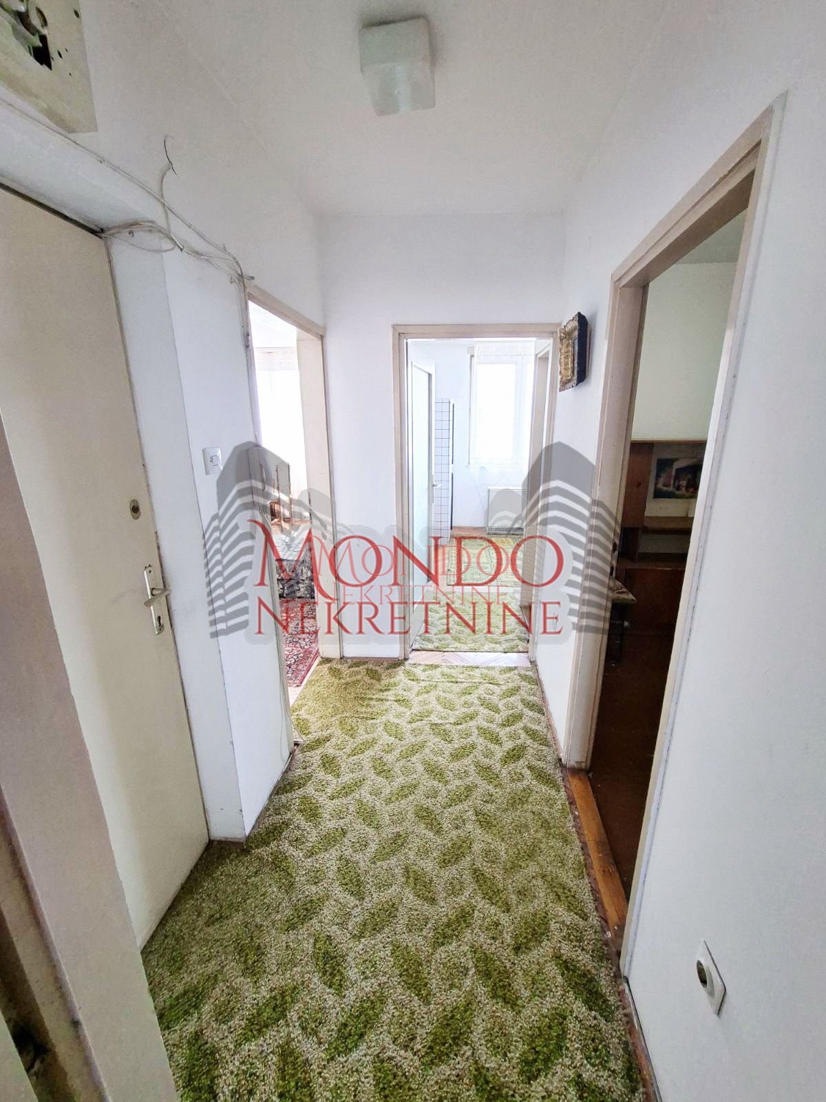 Trosoman stan u Durlanu kod Slatke kuće 16